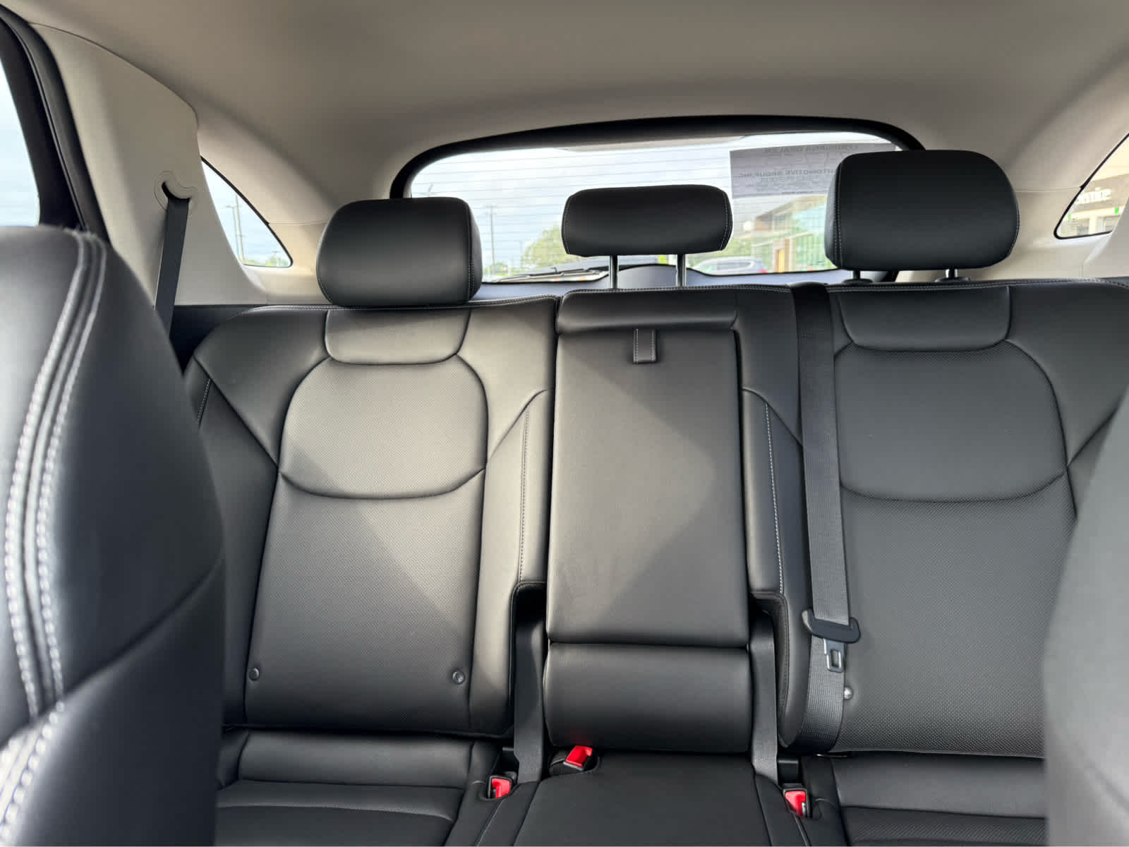 2023 Genesis GV70 2.5T photo 12