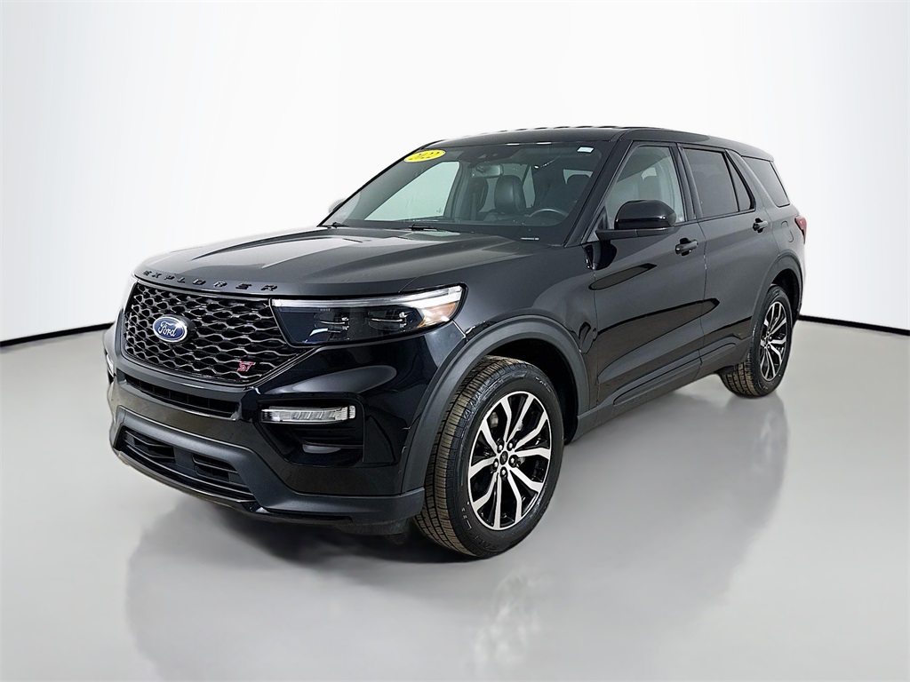 2022 Ford Explorer ST photo 7