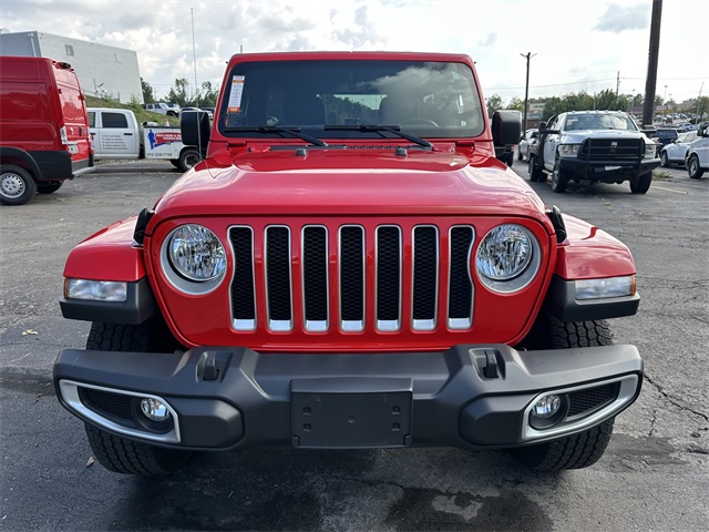2022 Jeep Wrangler Unlimited Sahara photo 3