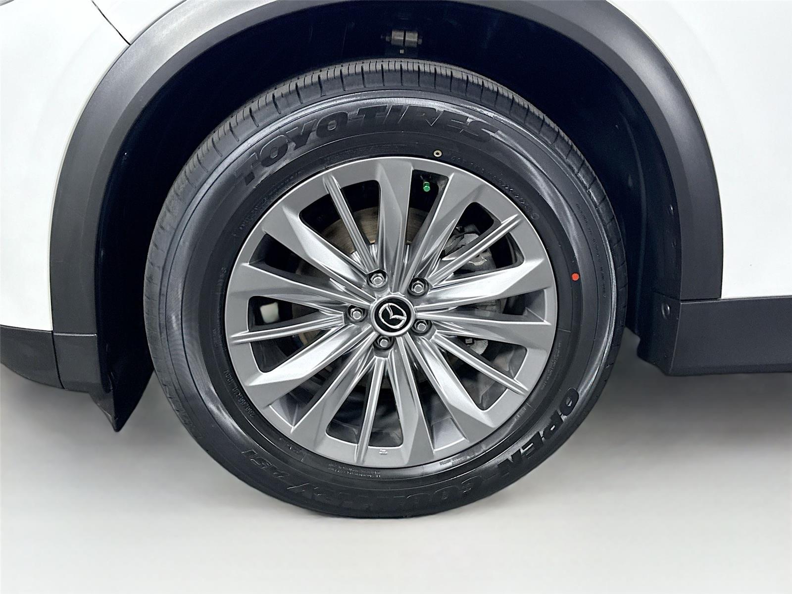 2024 Mazda CX-90 3.3 Turbo Preferred photo 12