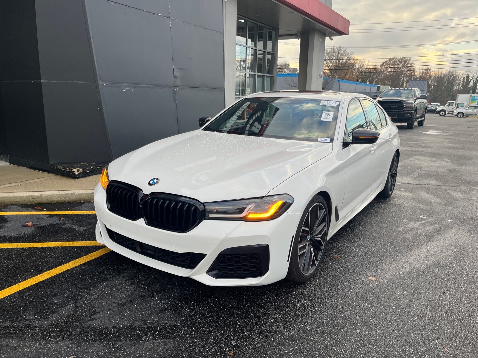 2021 Bmw M550i xDrive photo 3