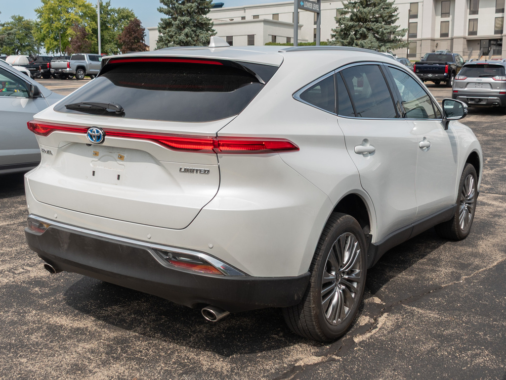2024 Toyota Venza Limited photo 6