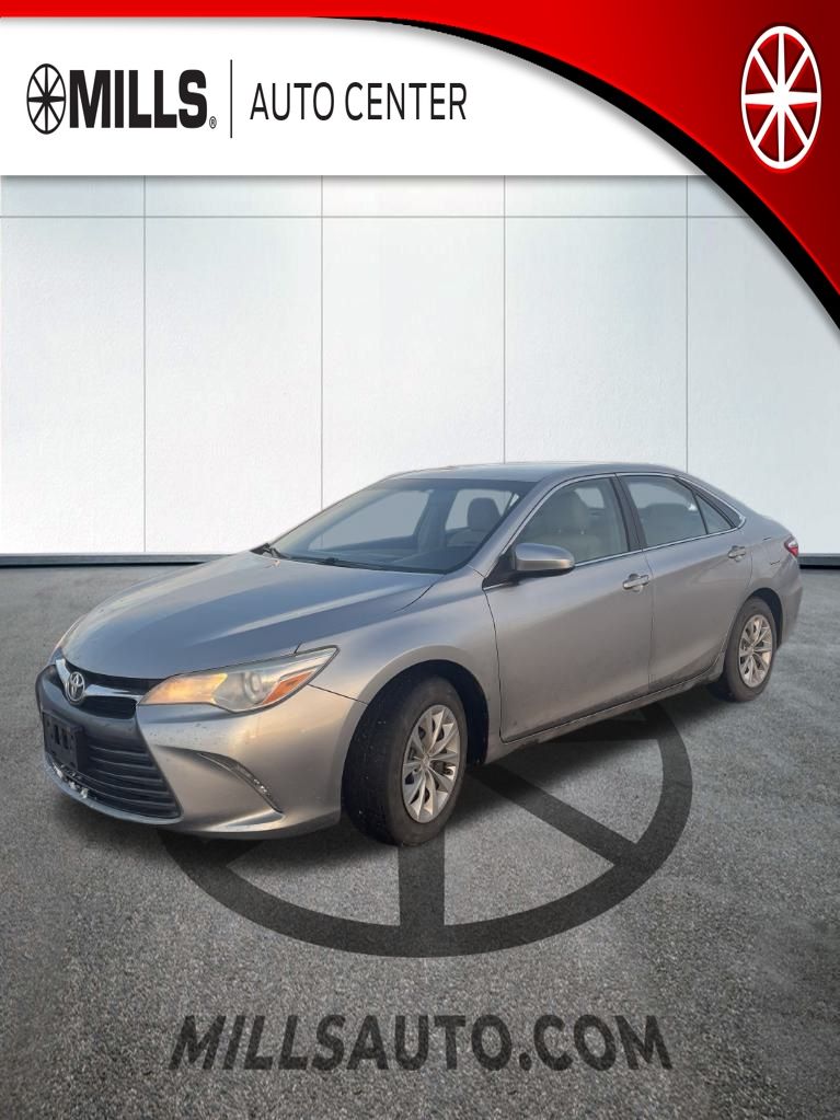 2015 Toyota Camry's photo