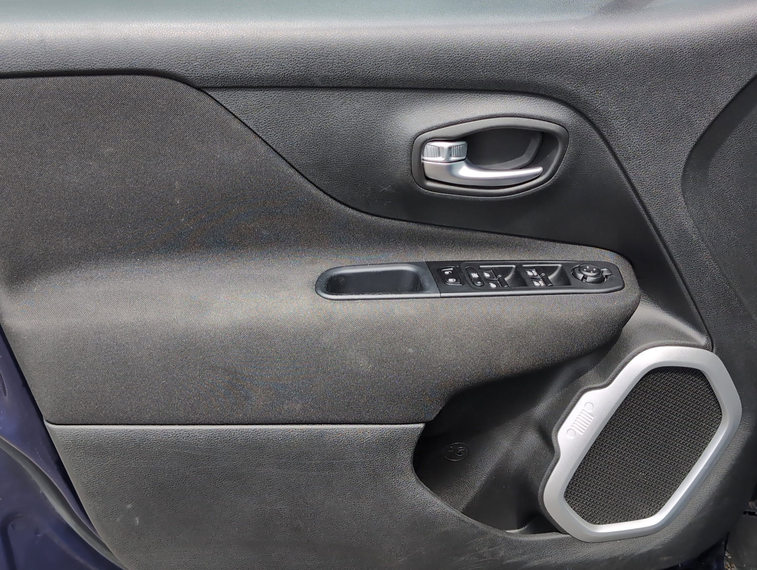 2021 Jeep Renegade Latitude photo 13