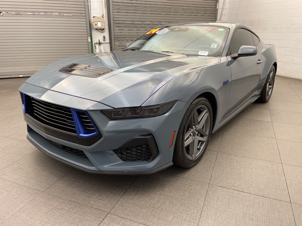 2024 Ford Mustang GT Premium photo 2