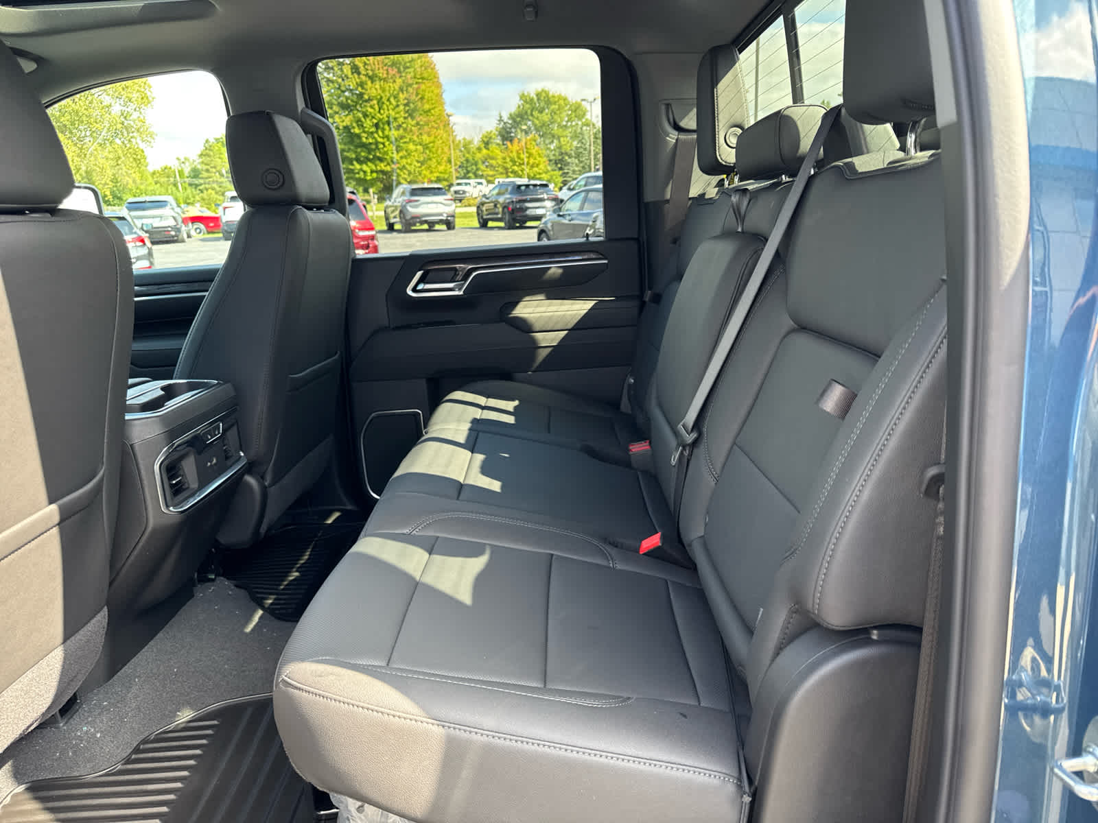 2026 Chevrolet Silverado LTZ photo 15