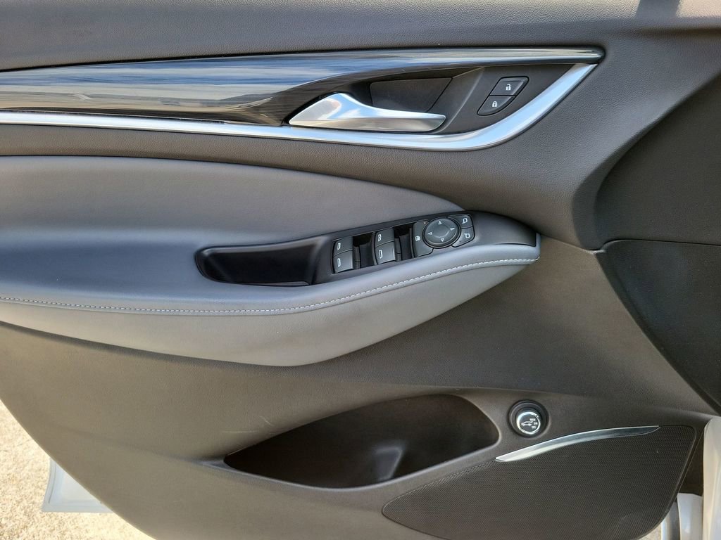 2020 Buick Enclave Essence photo 20