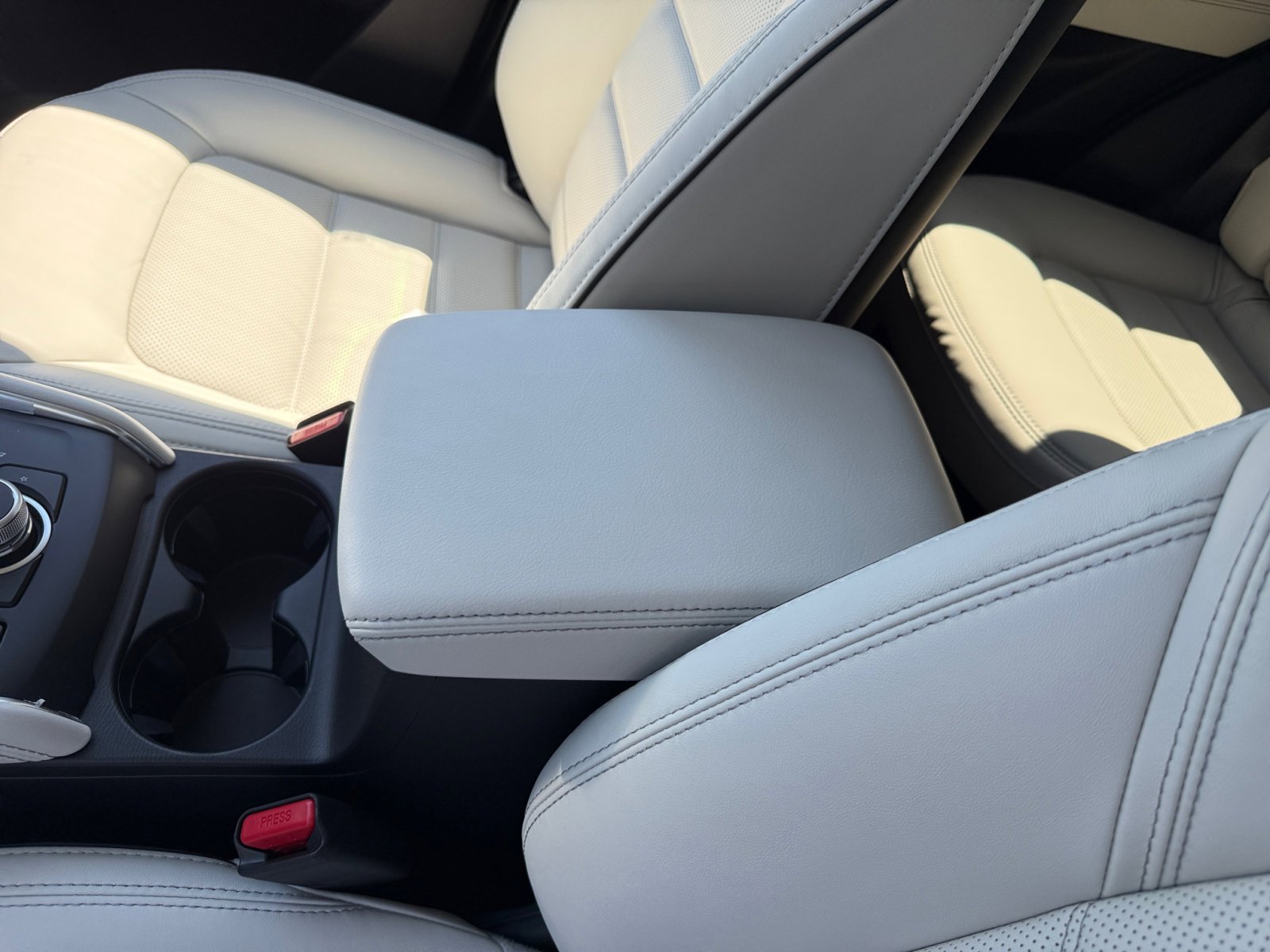 2025 Mazda CX-5 2.5 Premium Plus photo 14