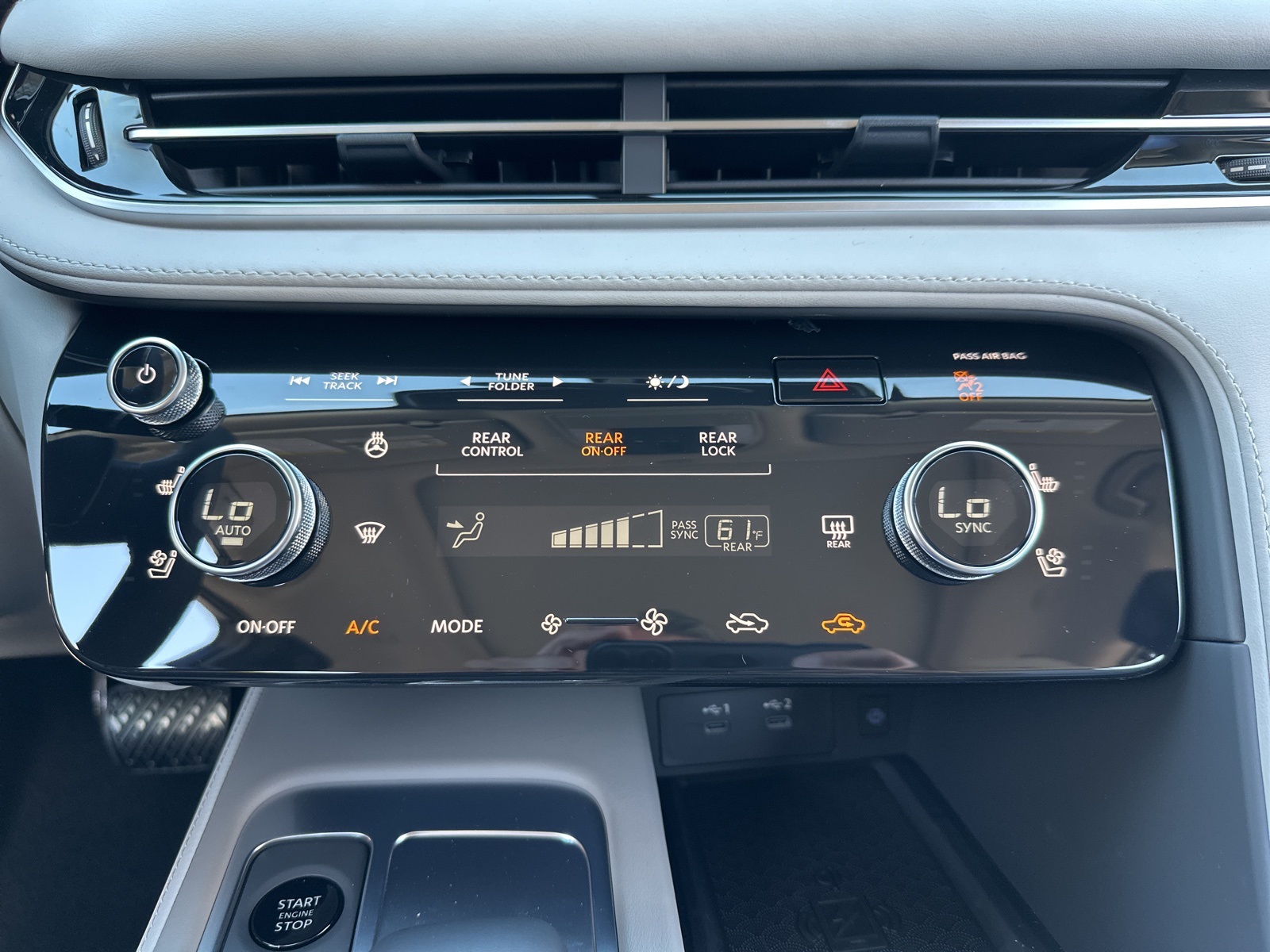 2026 Infiniti QX60 Luxe AWD photo 18