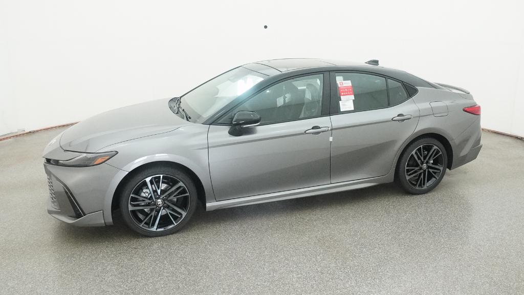 2025 Toyota Camry XSE photo 5