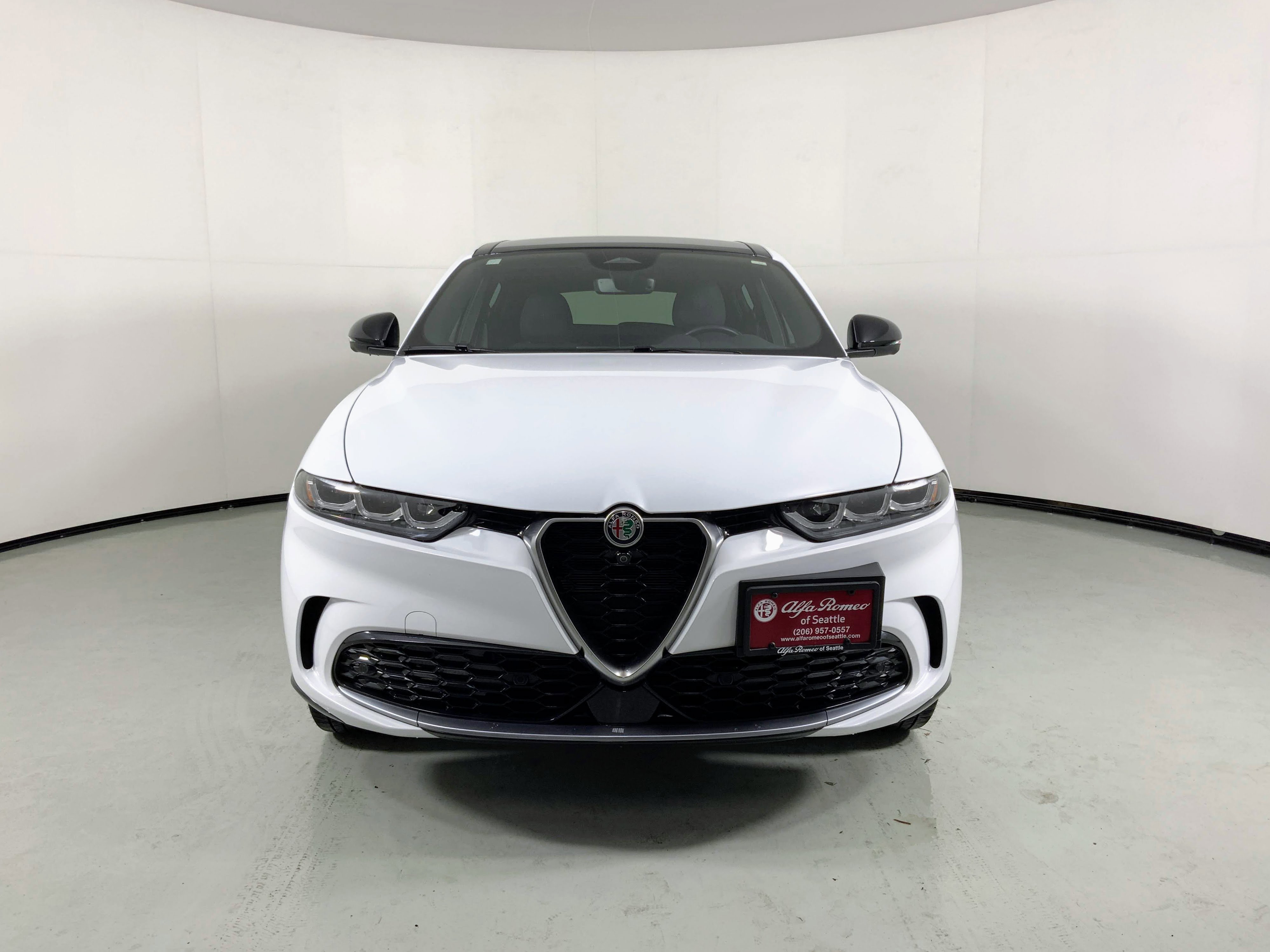 2024 Alfa Romeo Tonale Ti photo 4