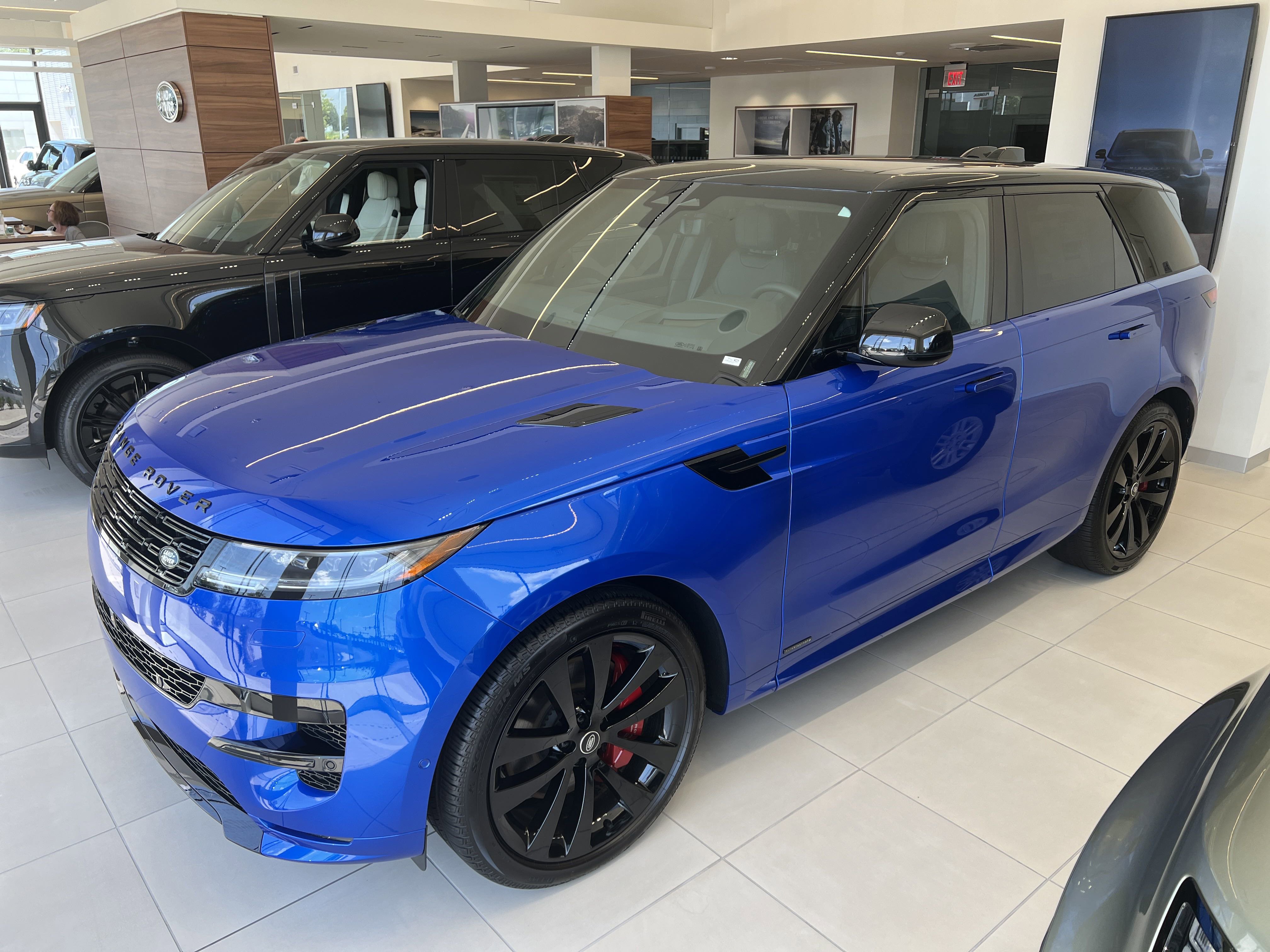 2025 Land Rover Range Rover Sport Autobiography photo 2