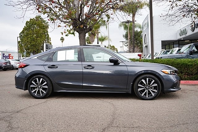 Used 2024 Gray Honda EX-L image 6