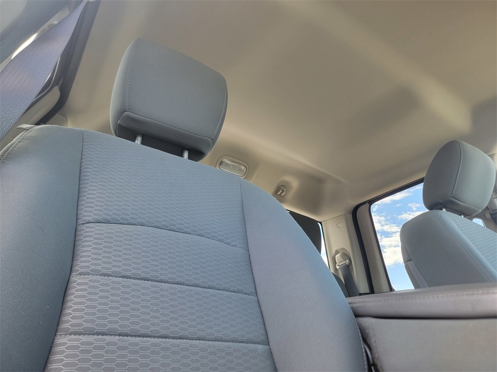 2016 Ram 1500 Express photo 23
