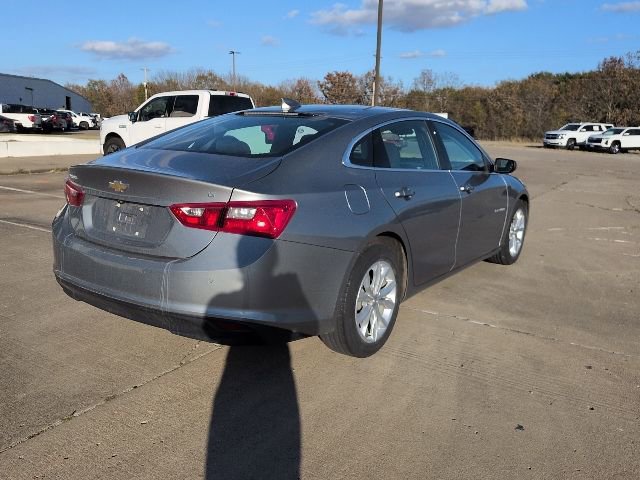 2024 Chevrolet Malibu 1LT photo 3