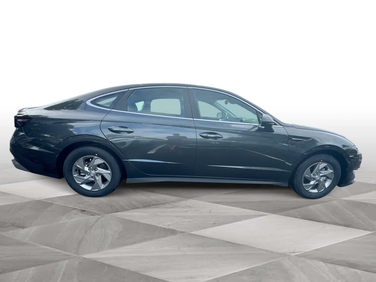 2026 Hyundai Sonata SE photo 8