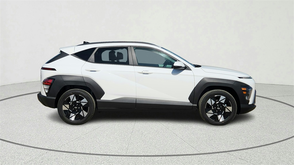 2025 Hyundai Kona SEL photo 23