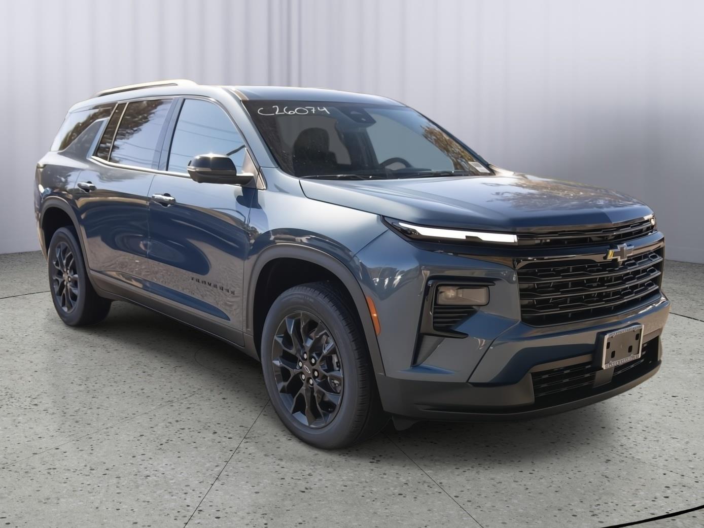 2026 Chevrolet Traverse LT's photo