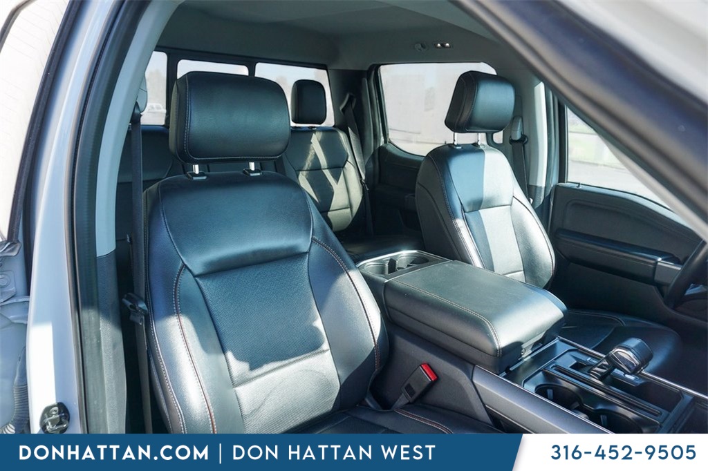 2023 Ford F-150 Lariat photo 18