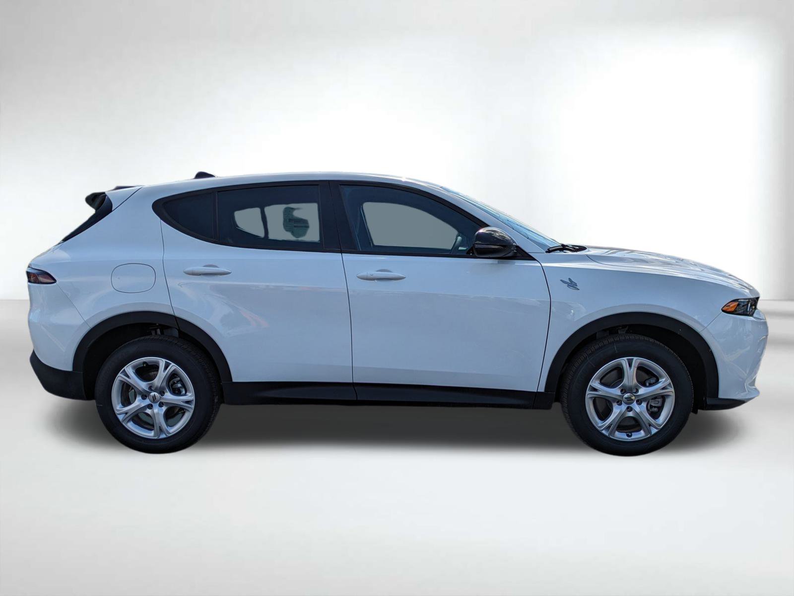 2025 Dodge Hornet GT photo 2