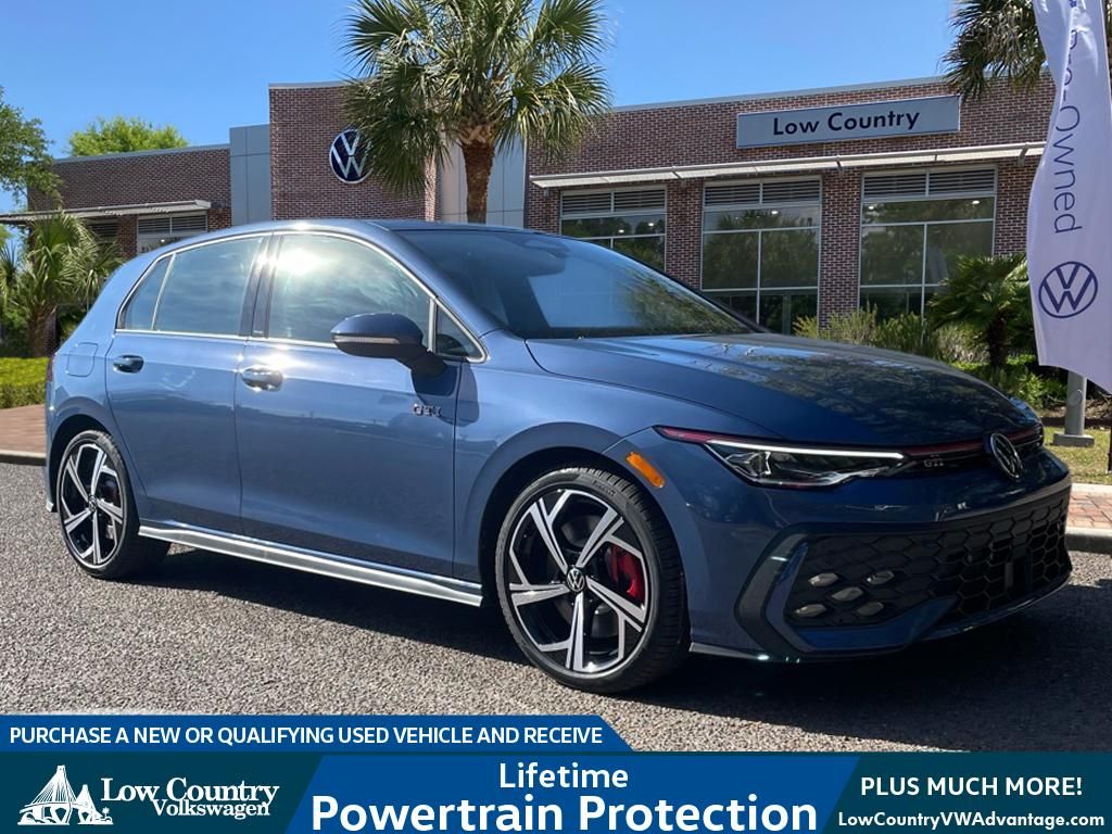 2026 Volkswagen Golf GTI SE's photo