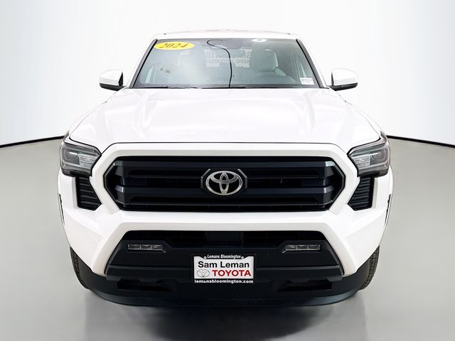 2024 Toyota Tacoma SR5 photo 2