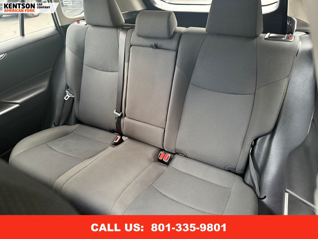 2024 Toyota RAV4 LE photo 25