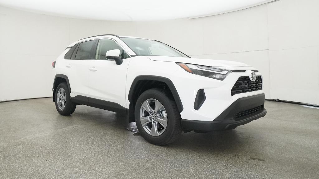 2025 Toyota RAV4 Hybrid XLE photo 26