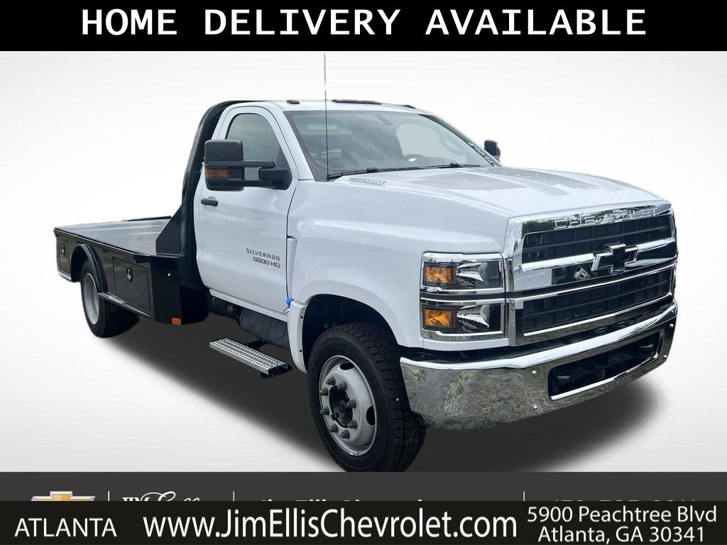 2024 Chevrolet Silverado 4500 Medium Duty Chassis Cab Work Truck's photo