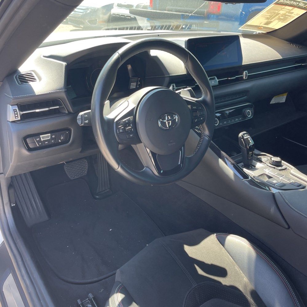 2022 Toyota Supra 3.0 photo 3