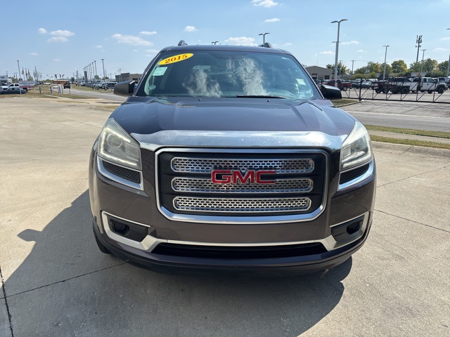 2015 Gmc Acadia SLE photo 2
