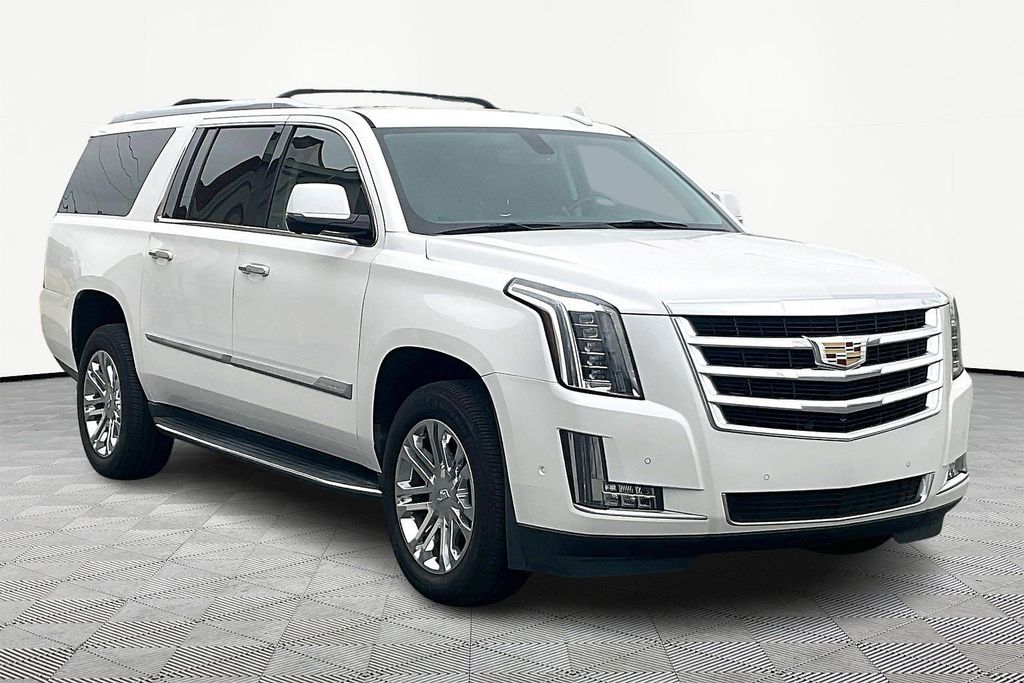 2020 Cadillac Escalade ESV Base's photo