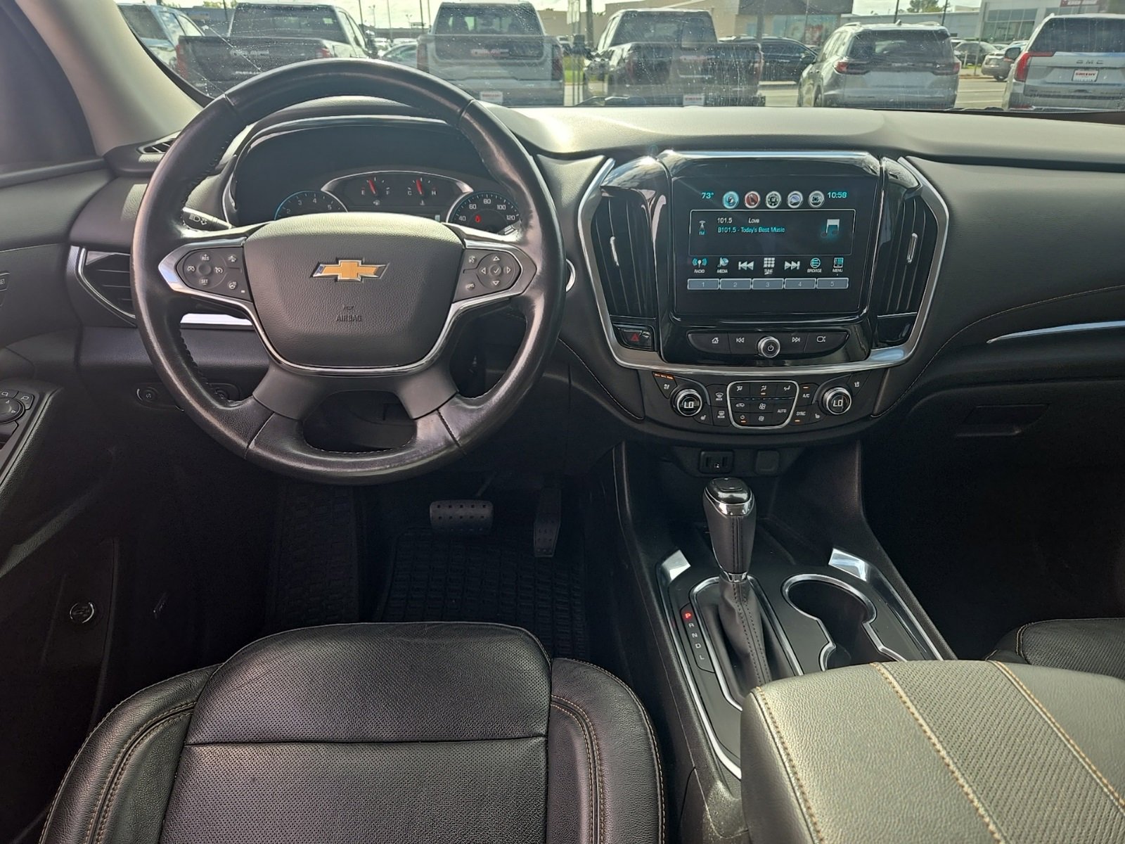 2019 Chevrolet Traverse Premier photo 3