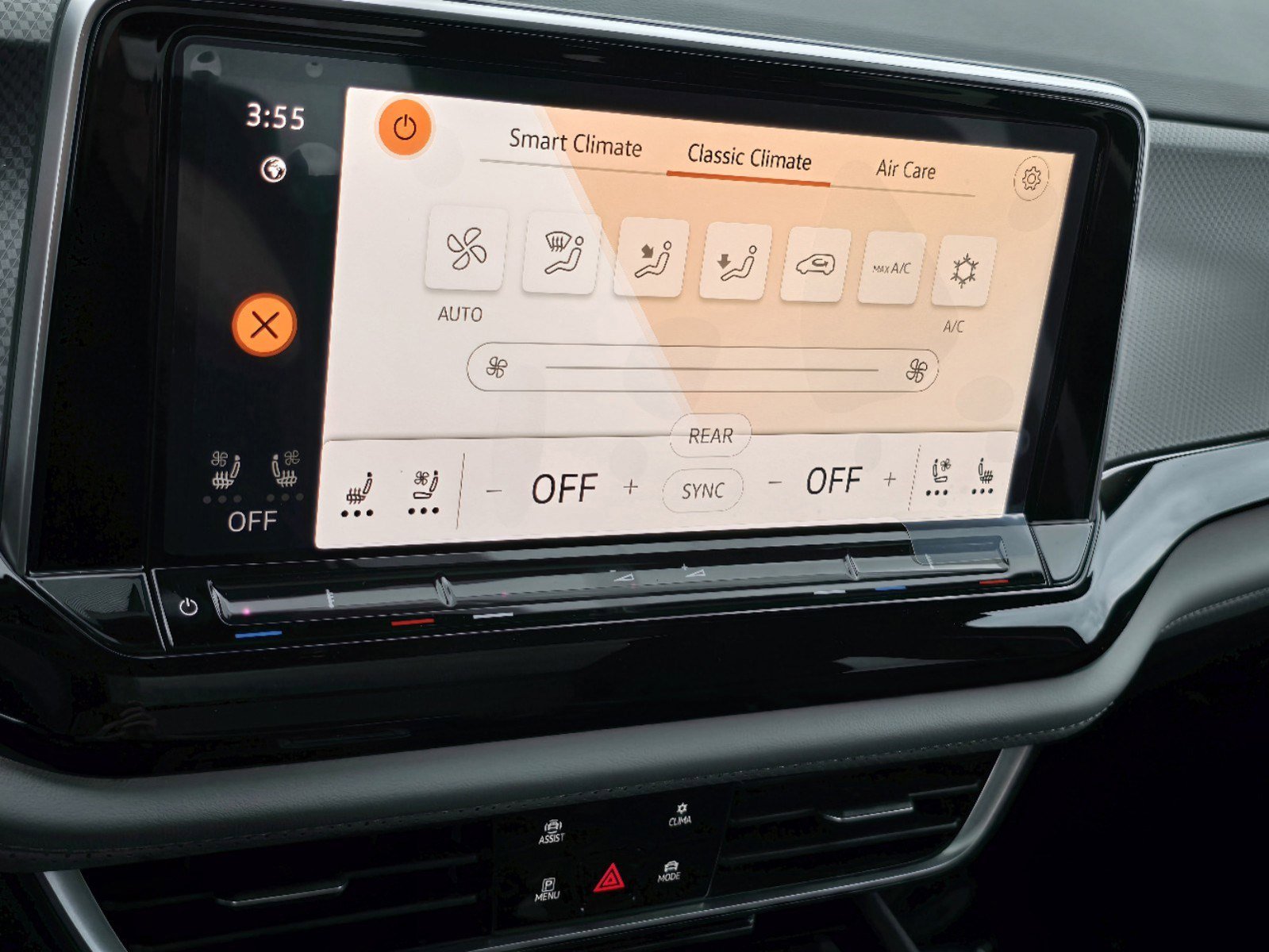 2025 Volkswagen Atlas Peak Edition photo 19