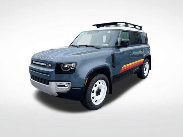 MINI GT Land Rover Defender 110 ライトブルー MINI GT 109 Land Rover Defender 110 Light Blue w/ Surfboard