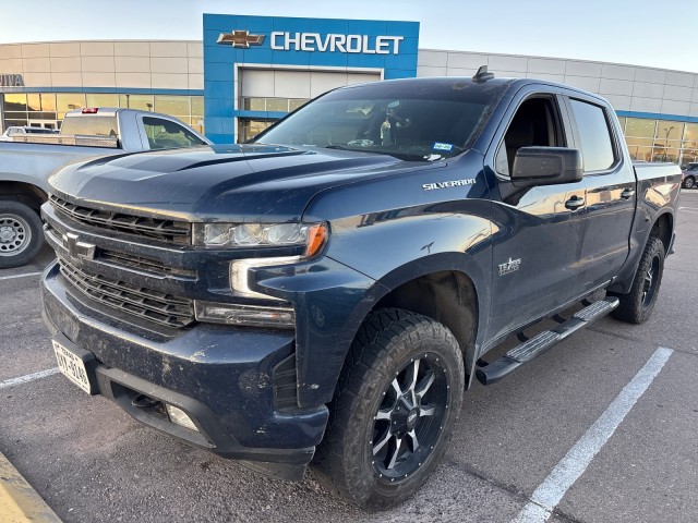 Used 2022 Northsky Blue Metallic Chevrolet RST image 1