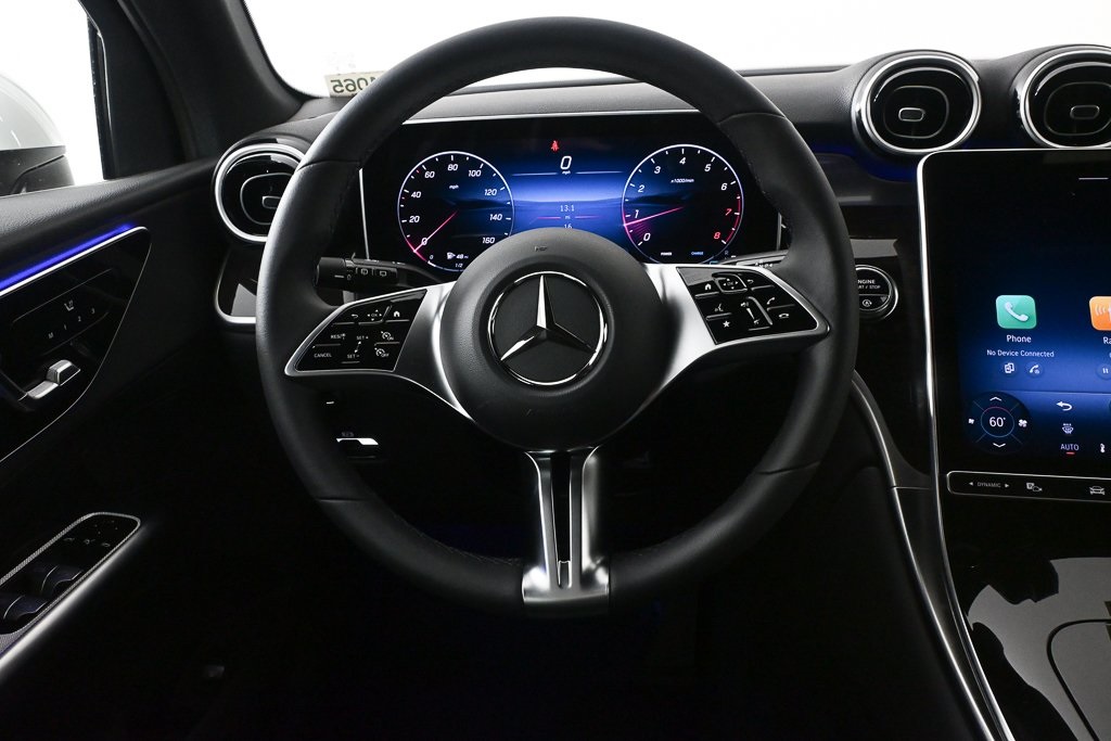 2025 Mercedes Benz GLC 300 4MATIC photo 2