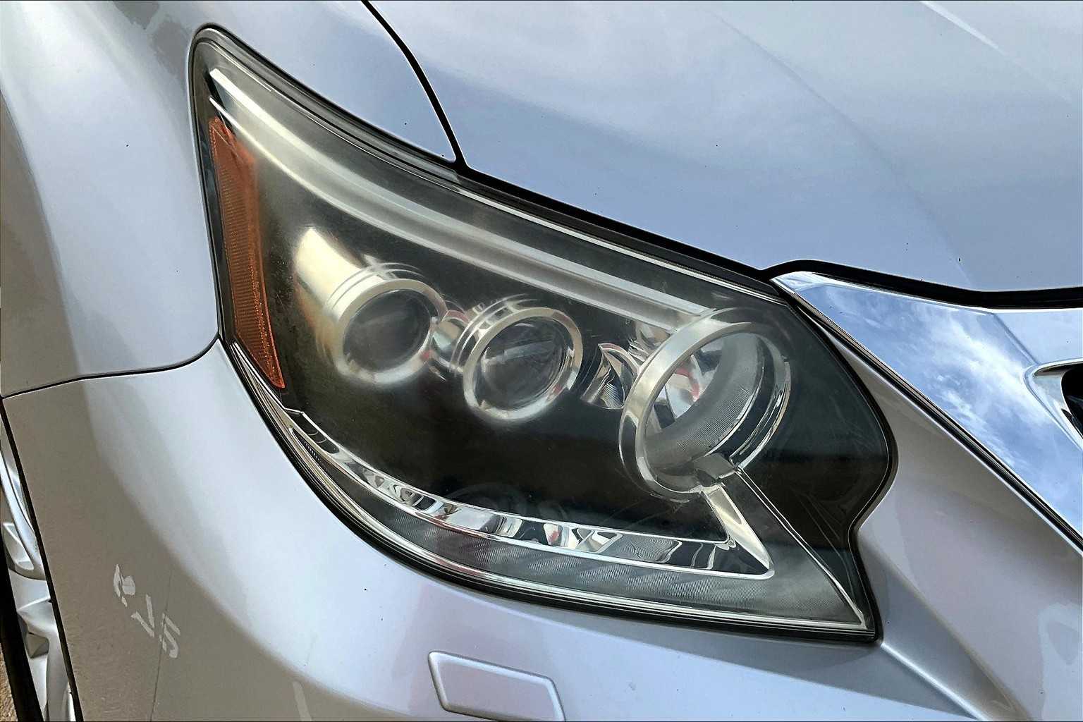 2014 Lexus GX 460 Base photo 27