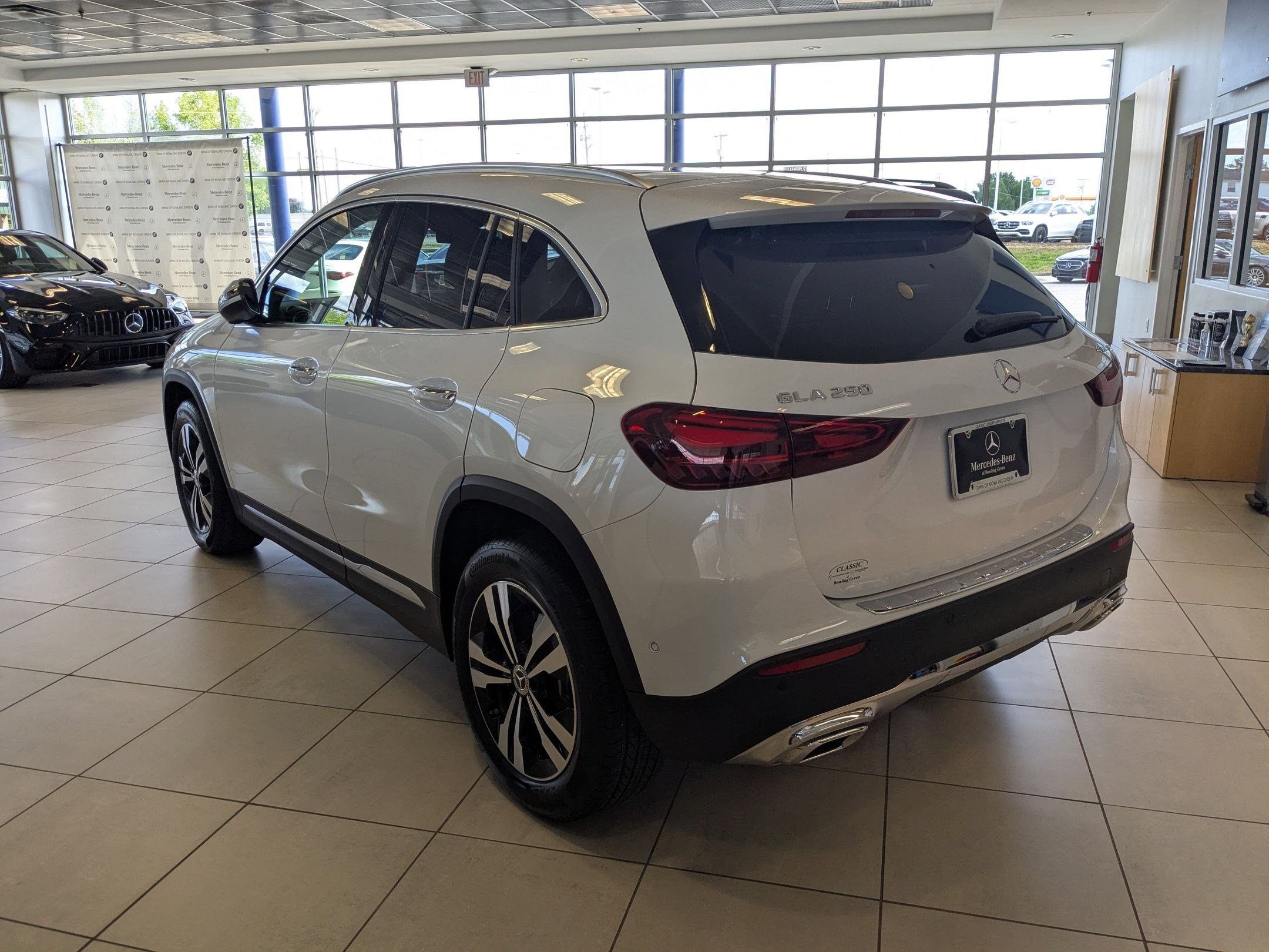 2024 Mercedes Benz GLA 250 4MATIC photo 7