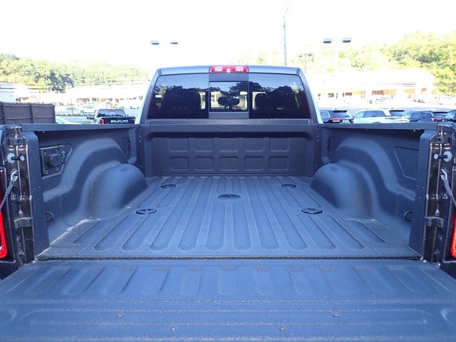 2026 Ram 3500 Tradesman photo 5