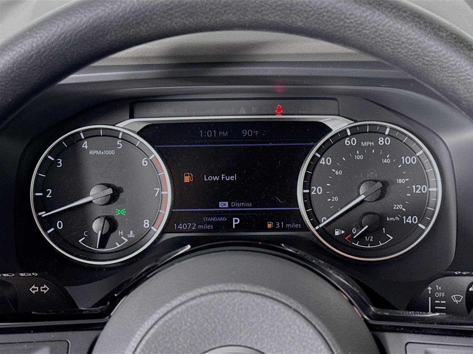 2023 Nissan Rogue SV photo 12