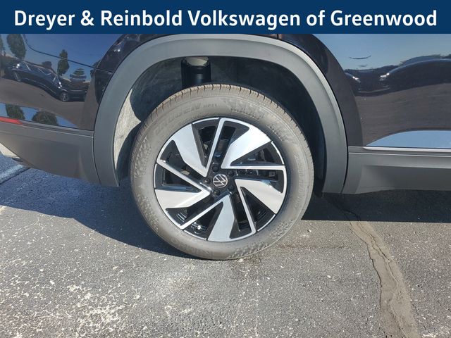 2026 Volkswagen Atlas SE Technology photo 2