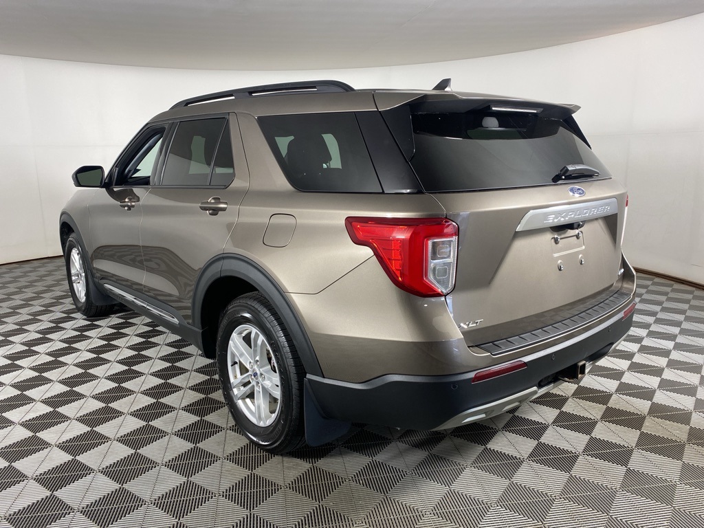 2021 Ford Explorer XLT photo 11
