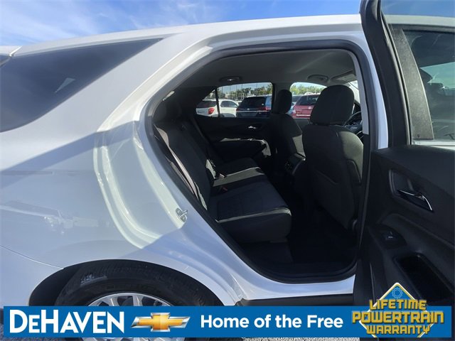 2024 Chevrolet Equinox LT photo 14