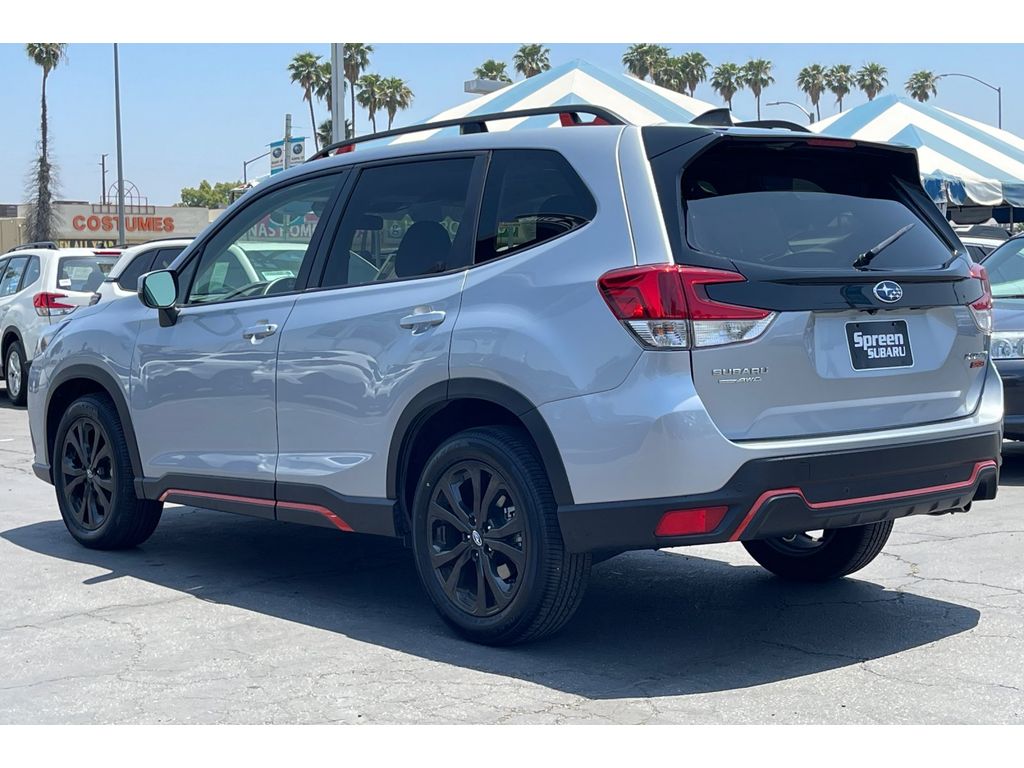 2024 Subaru Forester Sport photo 2