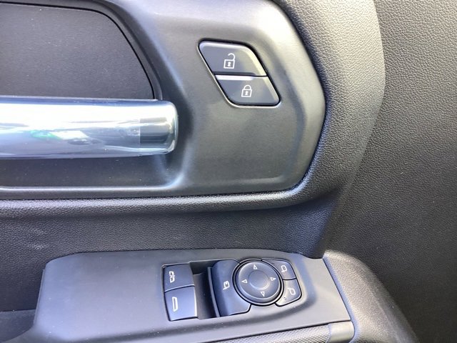 2025 Chevrolet Silverado 3500HD Work Truck photo 3