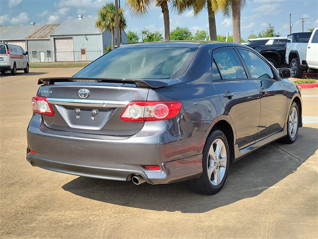 2013 Toyota Corolla S photo 7