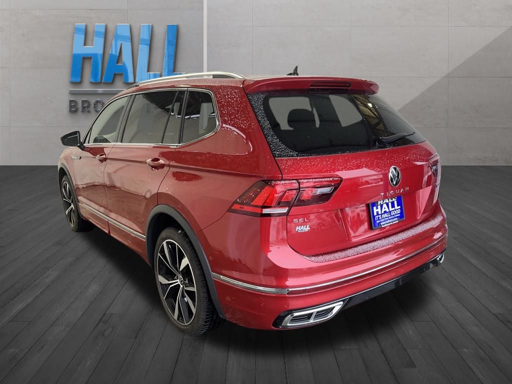 2024 Volkswagen Tiguan SEL R-Line Black photo 3