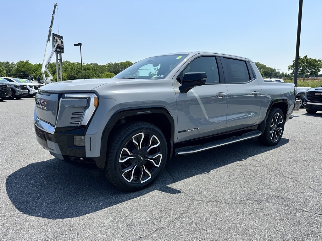 2025 Gmc Sierra EV Denali photo 2