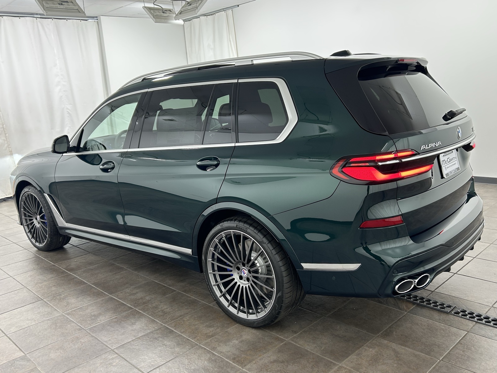 2026 Bmw X7 ALPINA XB7 photo 4